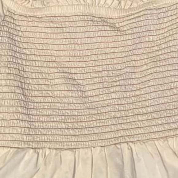 Old Navy - Picture 2 of 3